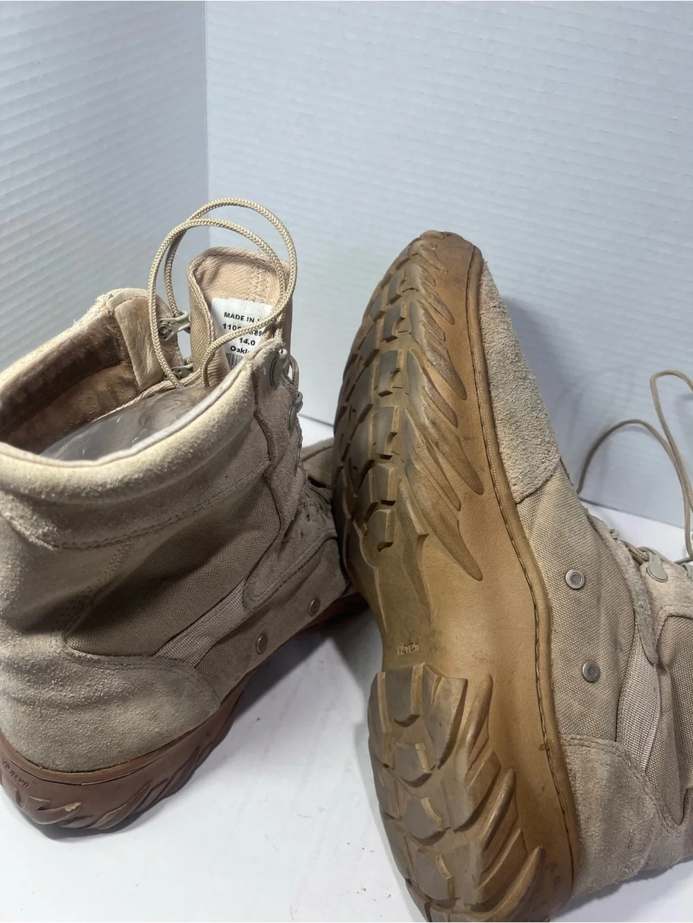Oakley Men's Lace-Up Tactical Boots in Tan and Brown